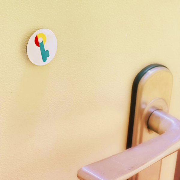 NFCタグシール (SesameOS2/3対応) 【防水, 防塵, 金属面設置可能】